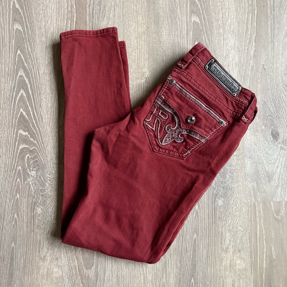 Rock Revival Jeans - Picture 2 of 5